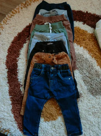 Lot 8 pantalons / jeans / jogging