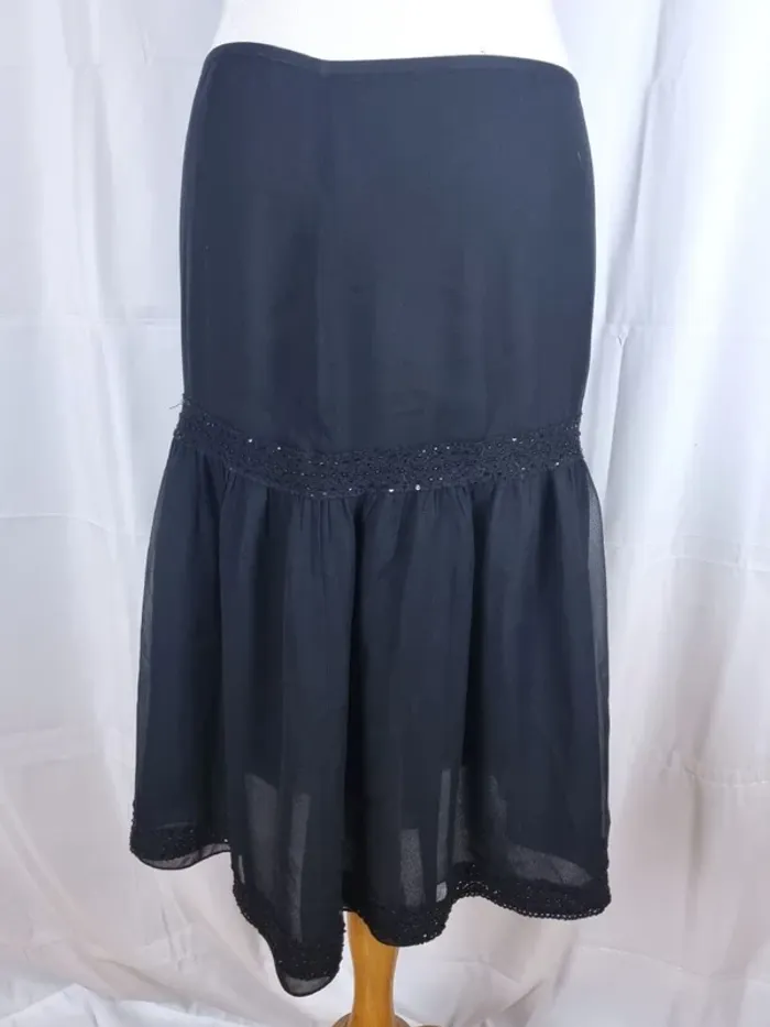 Massimo Dutti Jupe noire Silk voile détails sequins mi longue T38/M