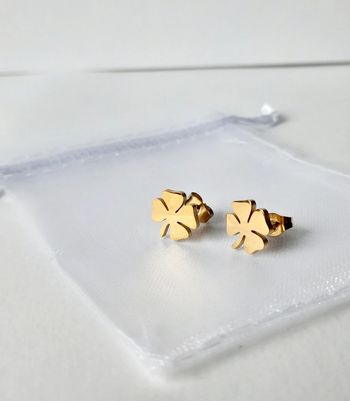 BO clou trèfle à 4 feuilles