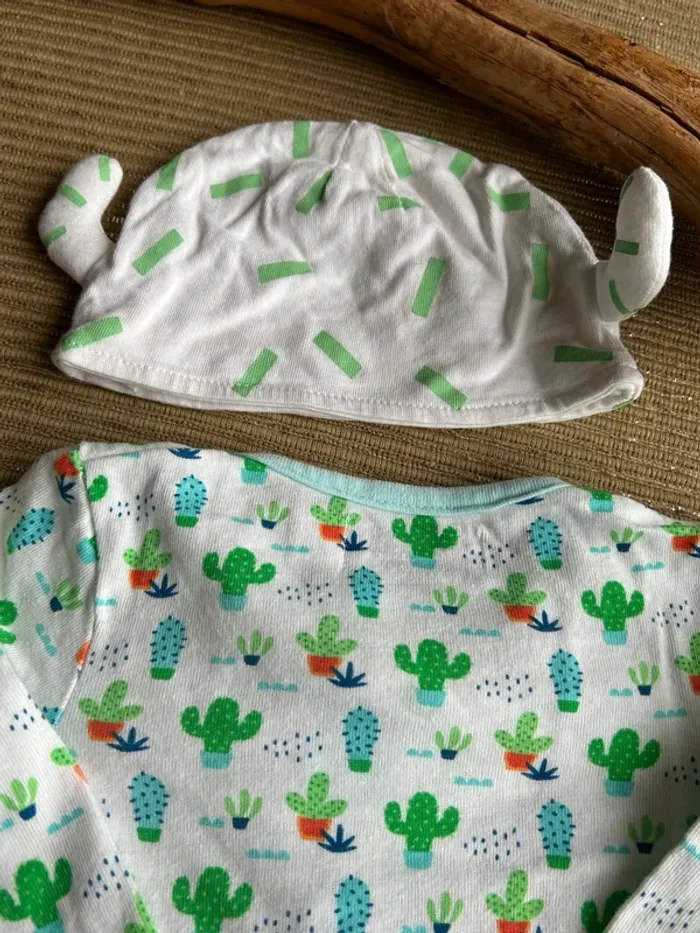 Pyjama et bonnet taille 3 mois - photo numéro 9