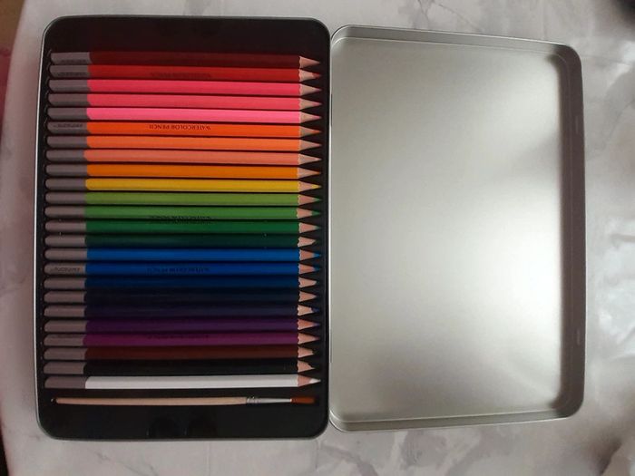 Crayons de couleurs professionnels - photo numéro 4