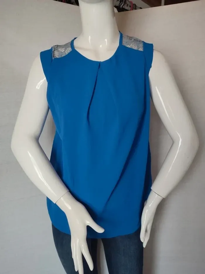Top bleu