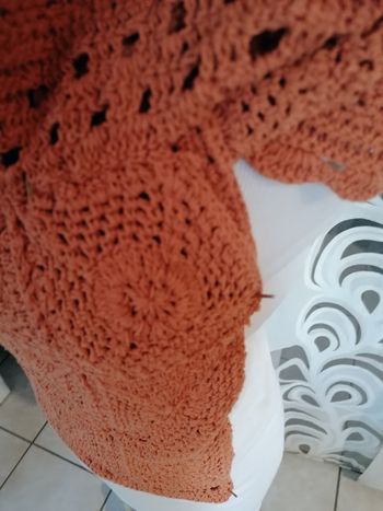Top crock haut sans manches en crochet 100 %coton taille S. Neuf 