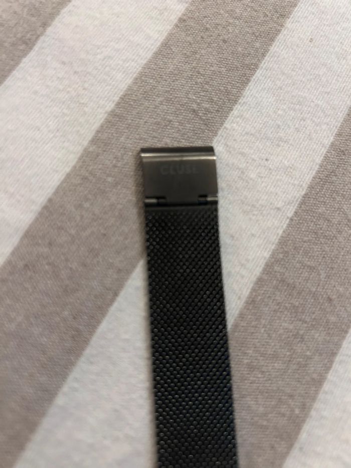 Montre Cluse noire - photo numéro 5