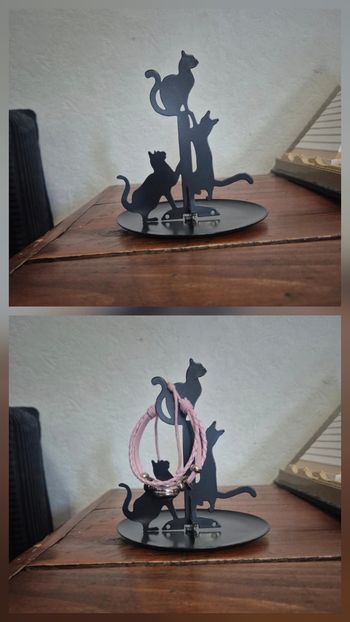 Porte bijoux chat noir