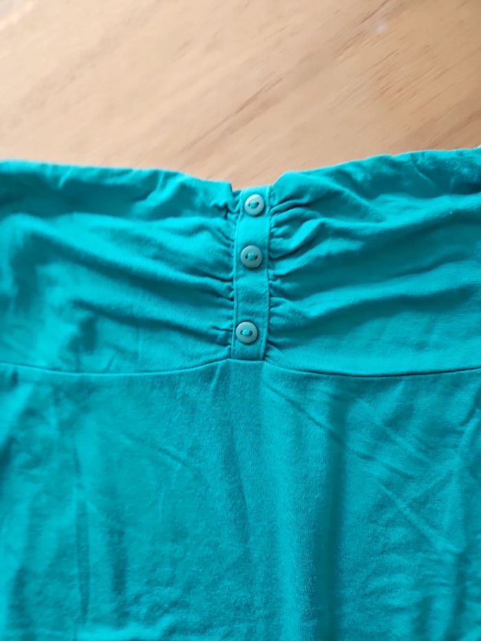 Haut sans bretelles - photo numéro 2