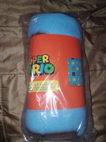 Plaid Super Mario 
Taille 100*140 cms