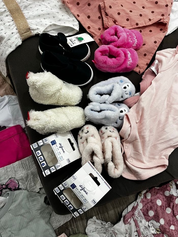Énorme lot +163 articles – Bébé 0-6 mois– Hiver et été – Bon état - photo numéro 6