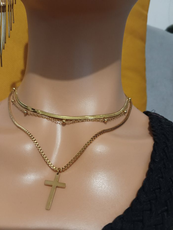 Collier en croix trio - photo numéro 3