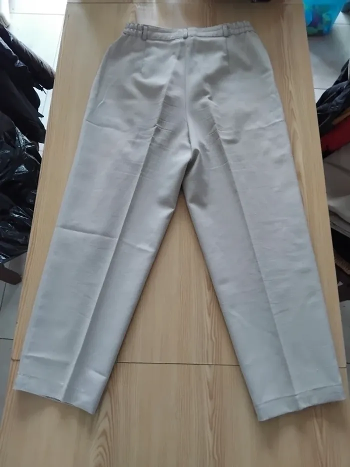 Pantalon 🔄 - photo numéro 3