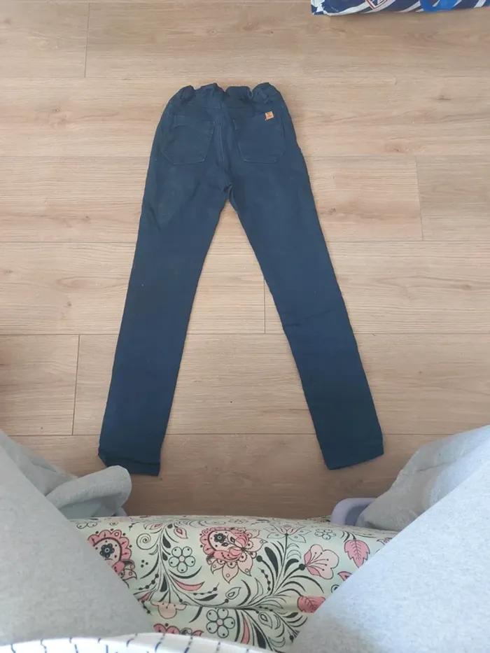 Pantalon 9 ans - photo numéro 2