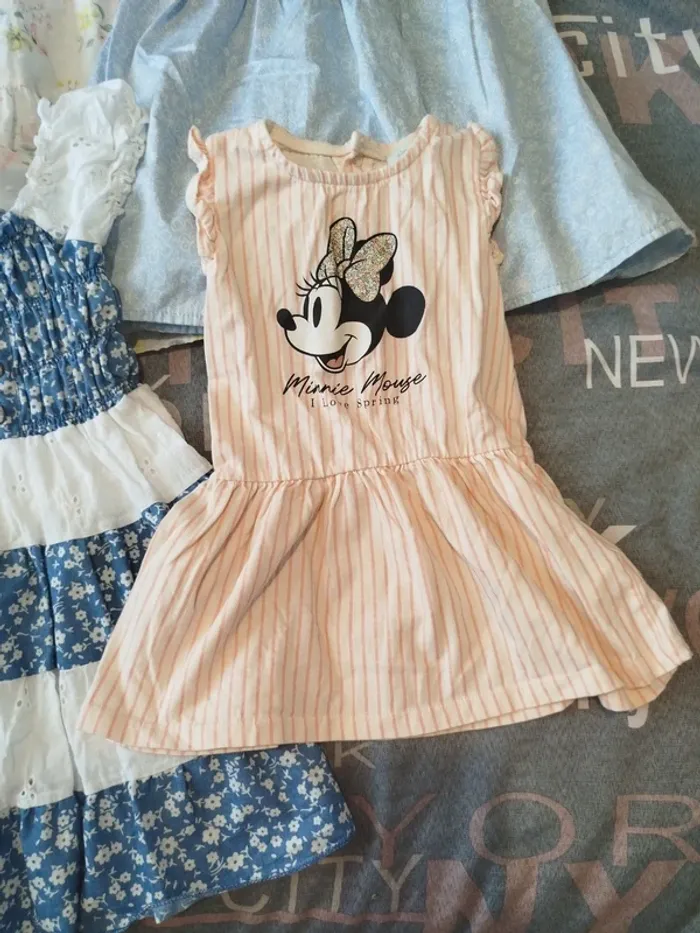 Lot robes 2 ans - photo numéro 4
