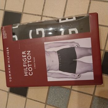 Lot de 3 caleçons neufs tommy hilfiger Taille 2Xl