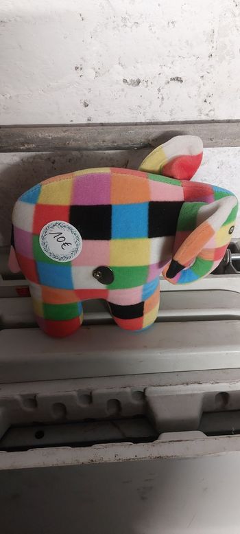Elmer l elephant boîte à musique