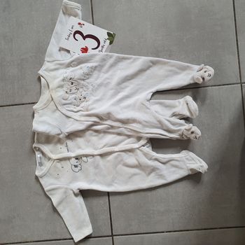 Lot de 2 pyjamas velours taille 3 mois