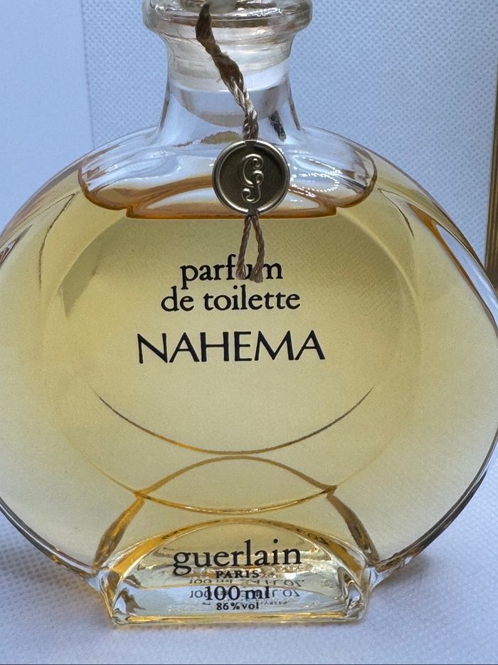 Parfum vintage Nahema de Guerlain - parfum de Toilette - photo numéro 3