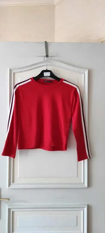 🐼Tee-shirt manches longues npo Taille 8 ans 128 cm très bon état  🐼