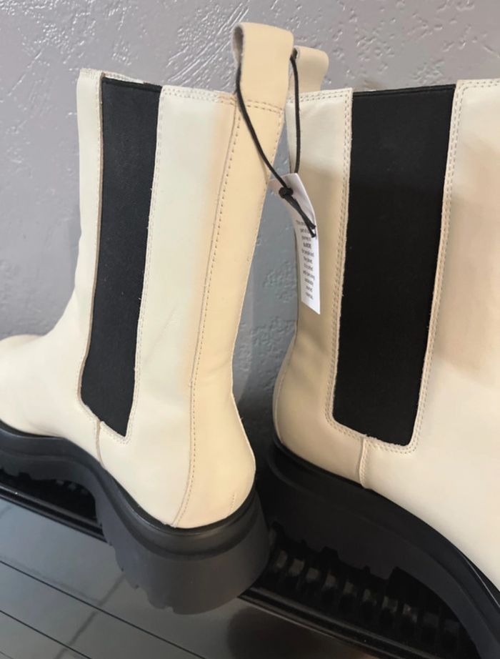 Boots Zign neuves avec étiquettes - photo numéro 4