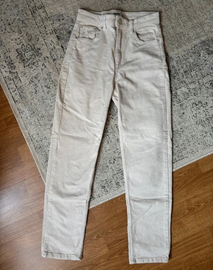 Pantalon en velours côtelé - photo numéro 2