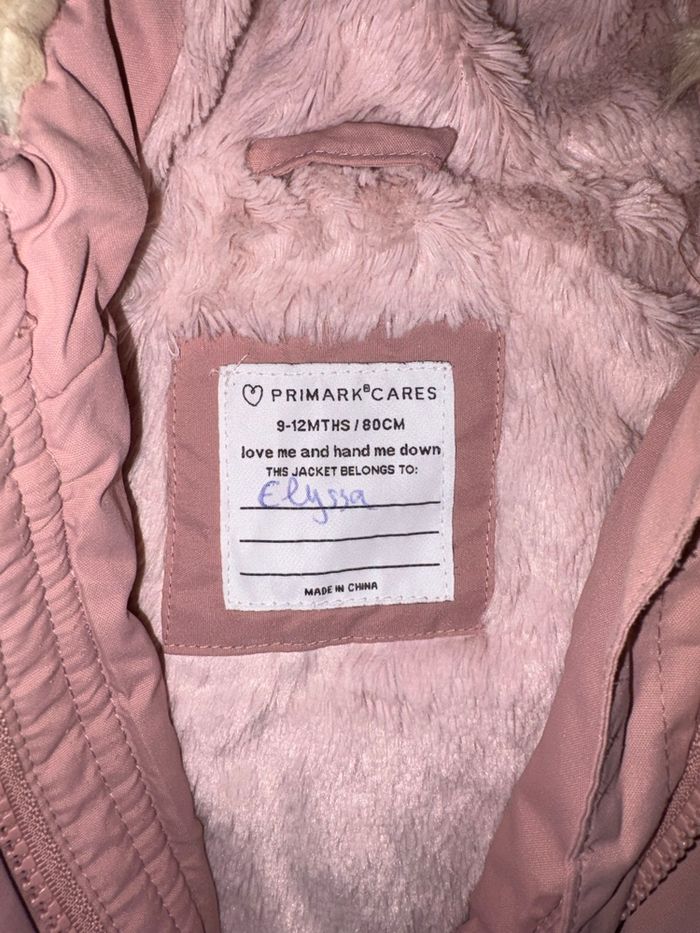Lot de deux manteaux d’hiver 12 mois pour jumelles. - photo numéro 6