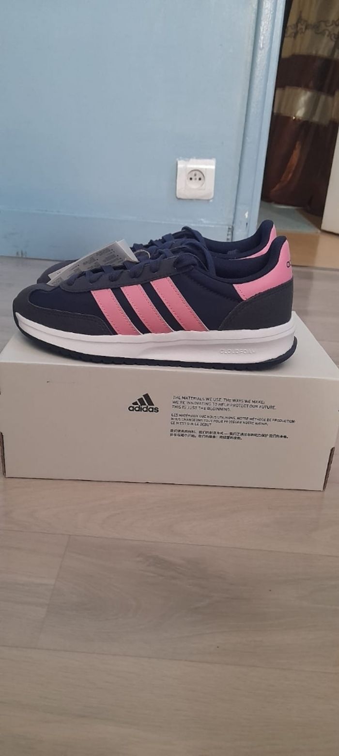 Basket adidas fille taille 36 - photo numéro 2