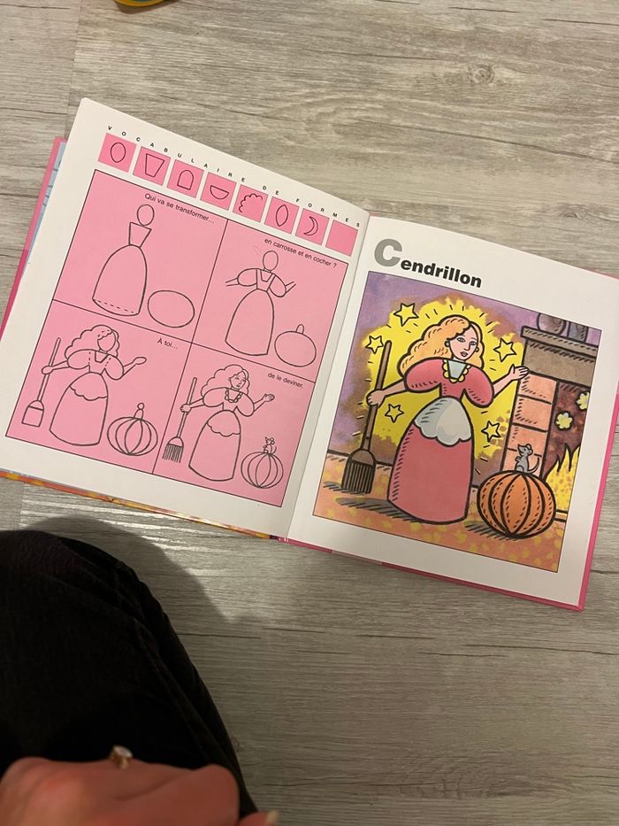 Livre « j’apprends à dessiner les princesses » - photo numéro 3