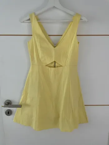 Robe-short jaune XS Mango