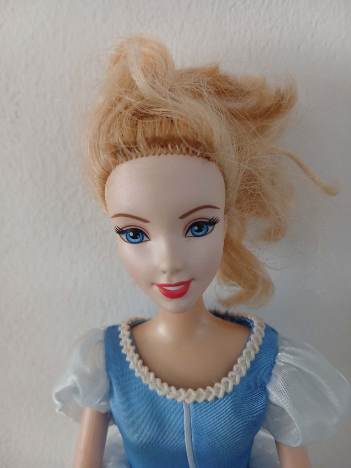 Poupée Cendrillon Disney - Édition 2013 - photo numéro 2