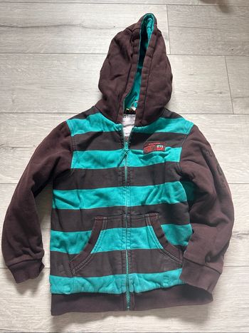 Veste 8 ans