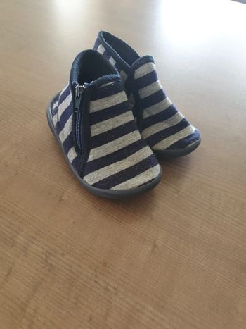 Chaussons garçons 22 23