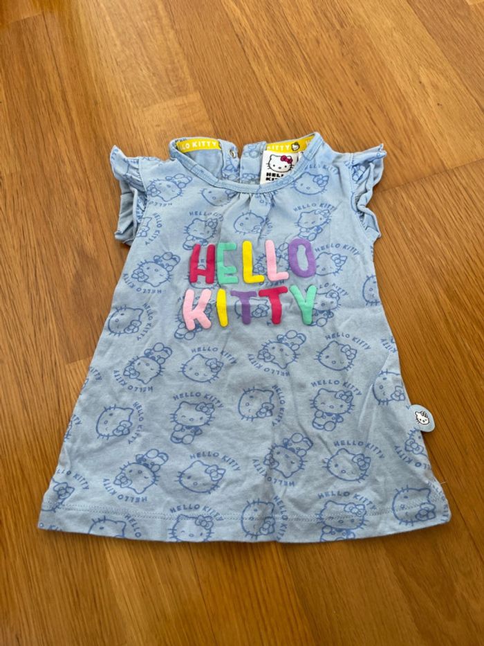 Robe neuve Hello Kitty taille 3 mois