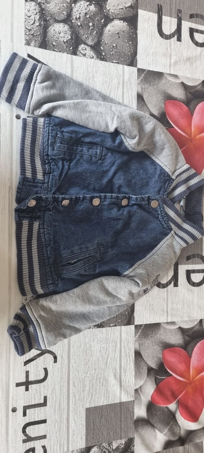 Lot taille 98 garçon - photo numéro 2