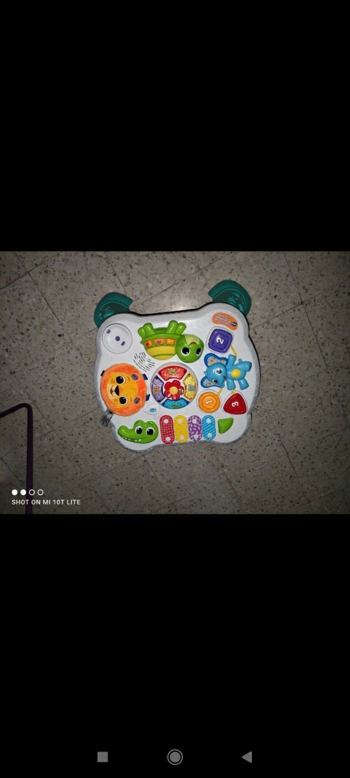 Table d'activité VTech