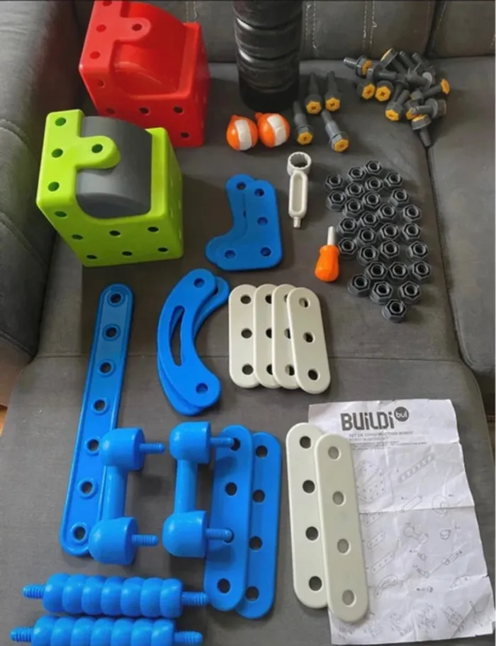 Buildi Bul le robot à construire Oxybul