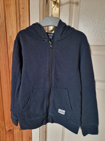 Gilet type sweat zippé garçon