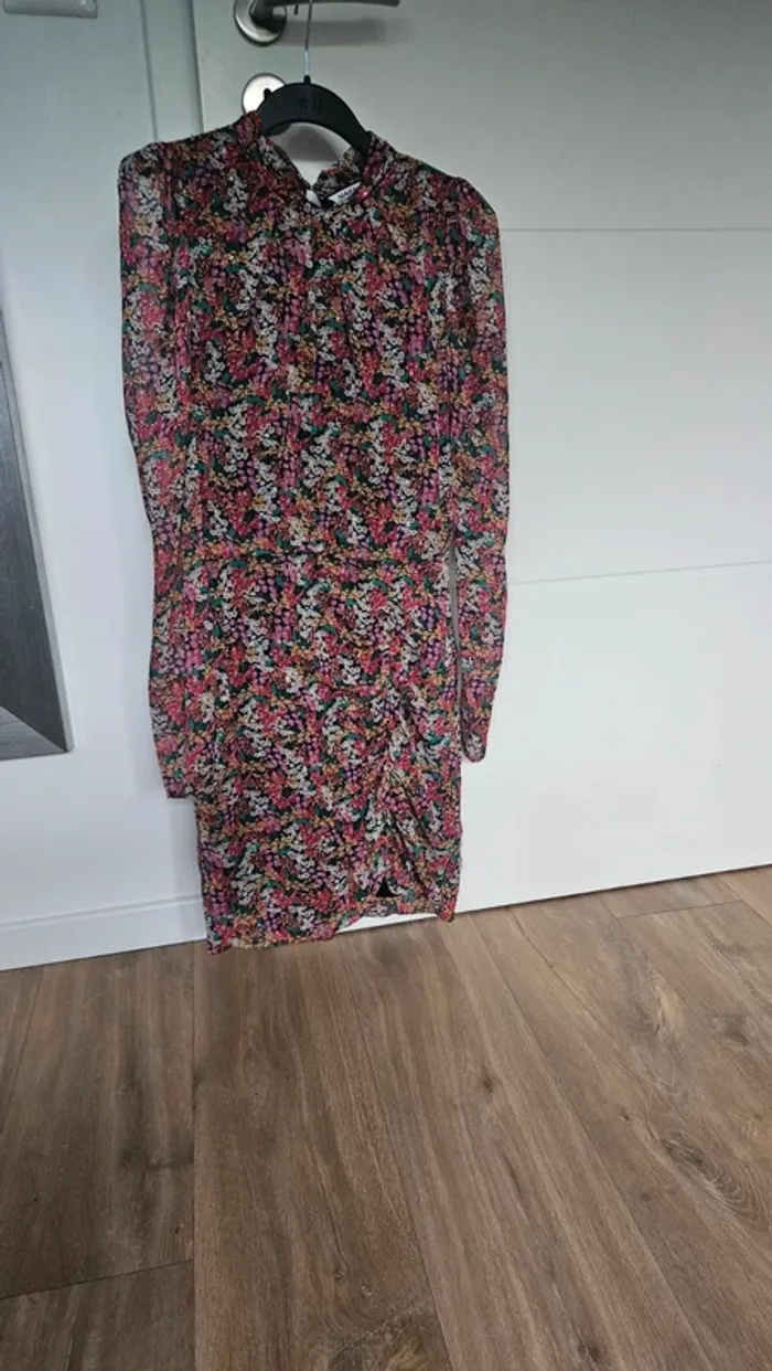 Robe fleurie autonmale, taille 36, Naf Naf