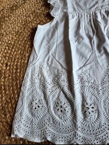 Blouse broderie anglaise taille 36 creeks