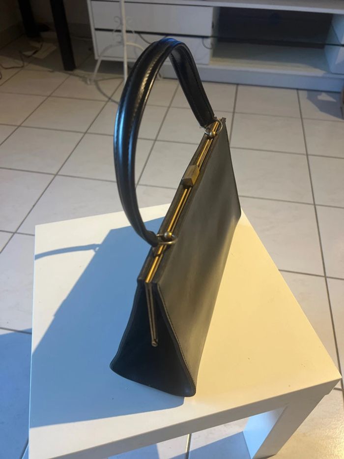 Sac vintage année 1970 en cuir - photo numéro 3