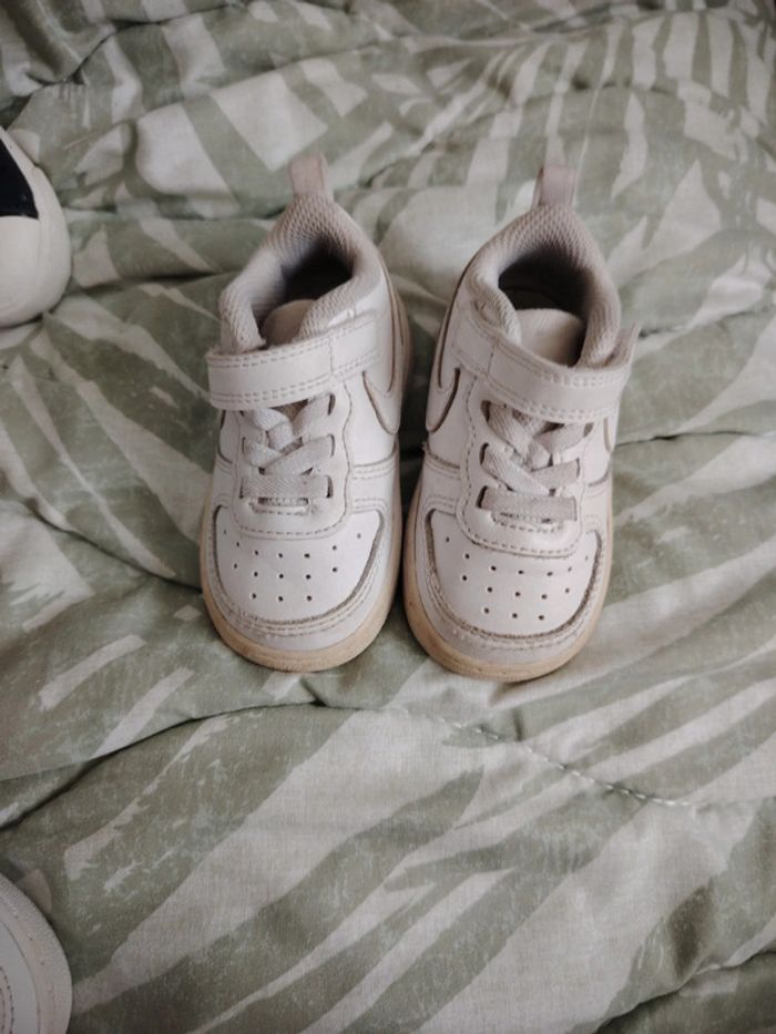 Chaussure Nike enfant - photo numéro 2