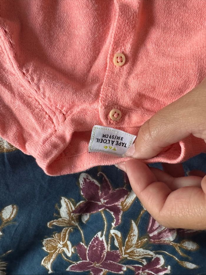 Petit gilet en maille – Taille 3 mois – Très bon état – Tape à l’œil - photo numéro 5