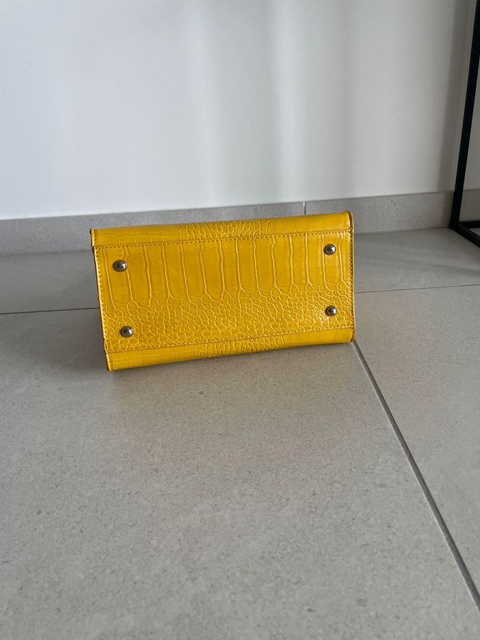 Sac a mains jaune - photo numéro 5