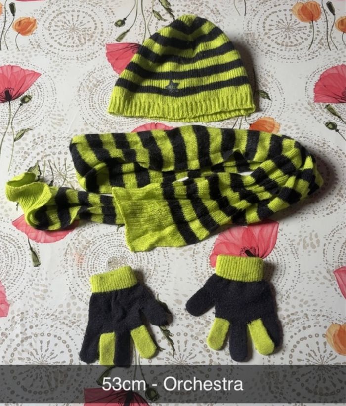 Écharpe + bonnet + gants - 53cm