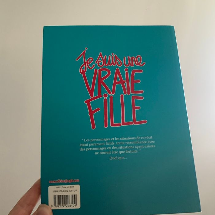 Bd Je suis une vraie fille - photo numéro 2