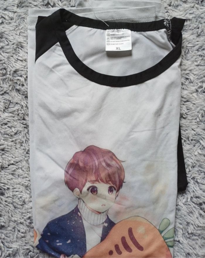 T-shirt BTS