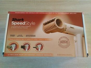 Sèche cheveux shark speedstyle 