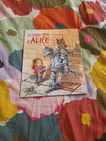 Livre planète momes