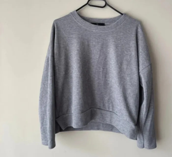 👚👖Ensemble femme gris taille unique -  new collection NEUF sans étiquette ! - photo numéro 3