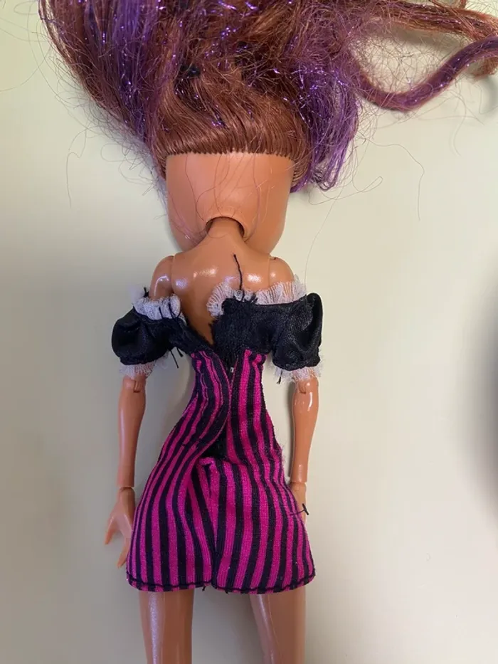 Voiture monster high + poupée clawdeen Wolf - photo numéro 9