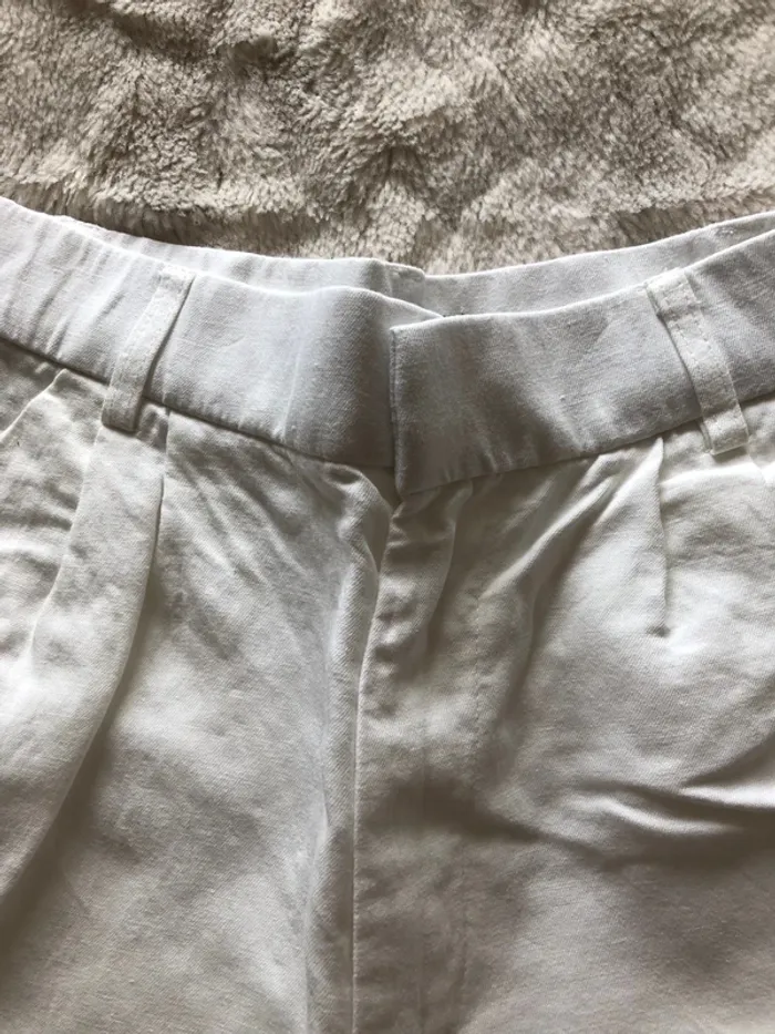 Short blanc Zara en XS - photo numéro 2