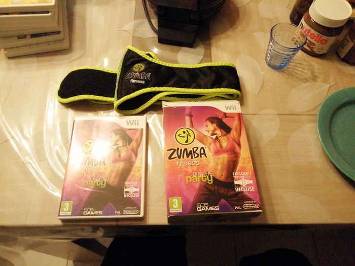 Coffret jeu wii Zumba party + ceinture - photo numéro 4